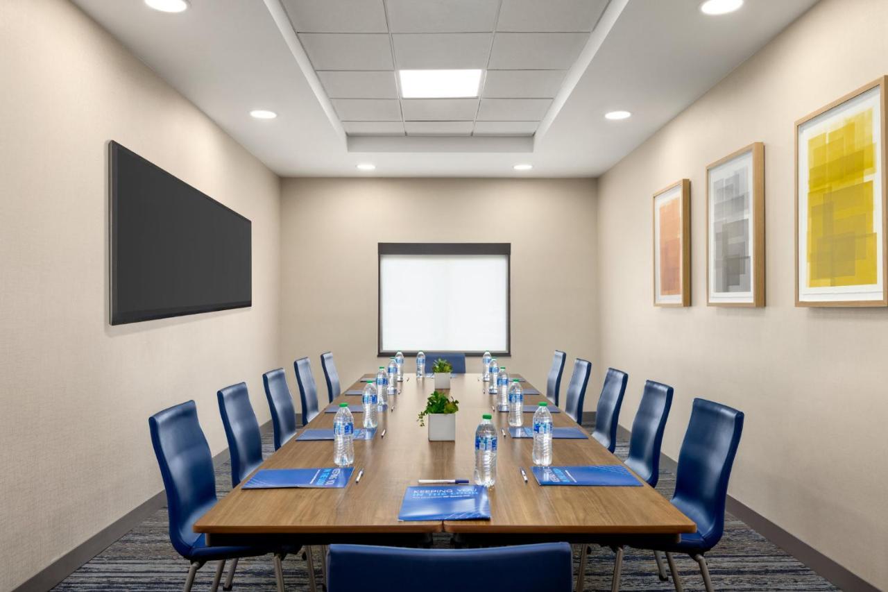 Holiday Inn Express Hotel & Suites Fort Pierce West By Ihg Esterno foto