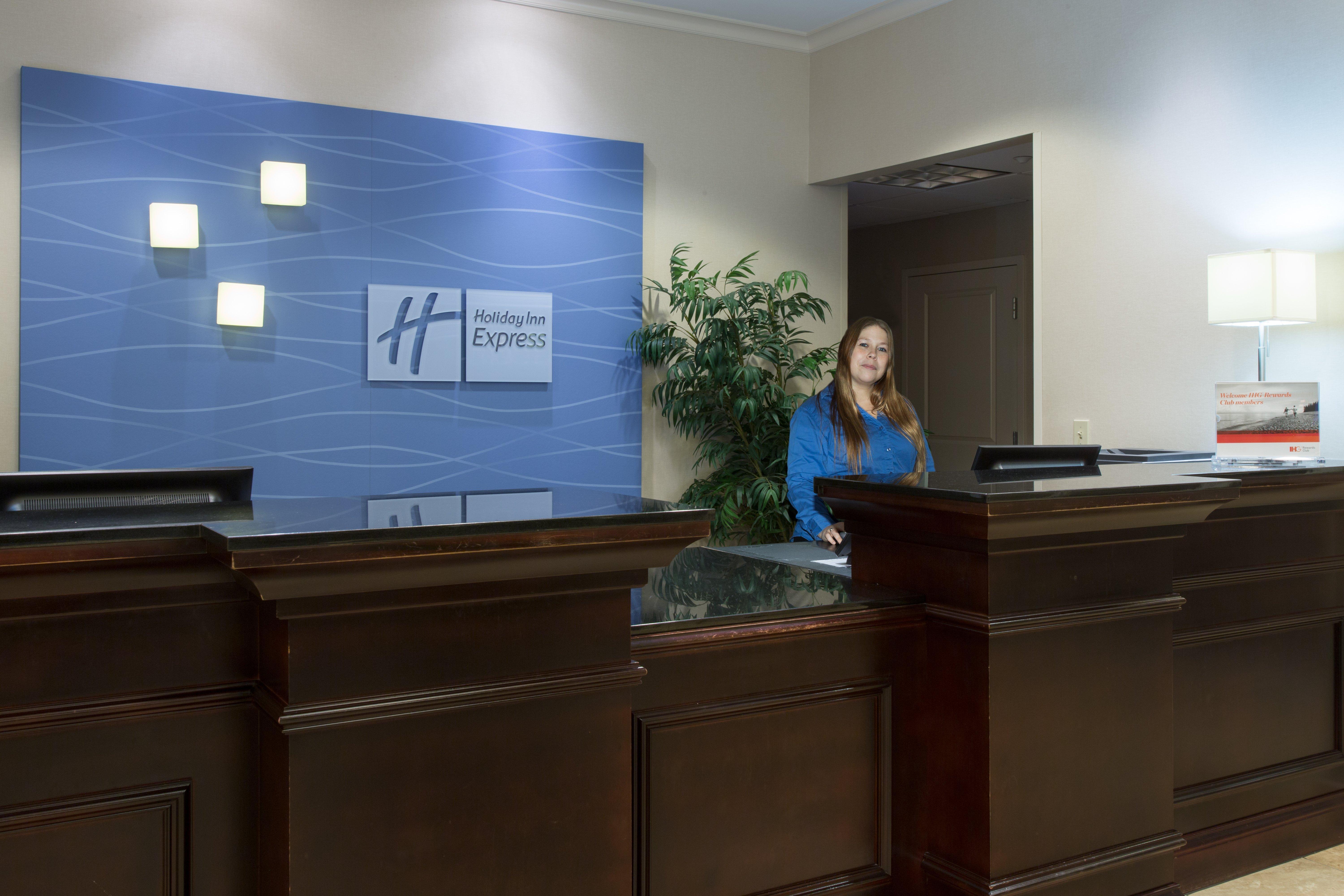 Holiday Inn Express Hotel & Suites Fort Pierce West By Ihg Esterno foto
