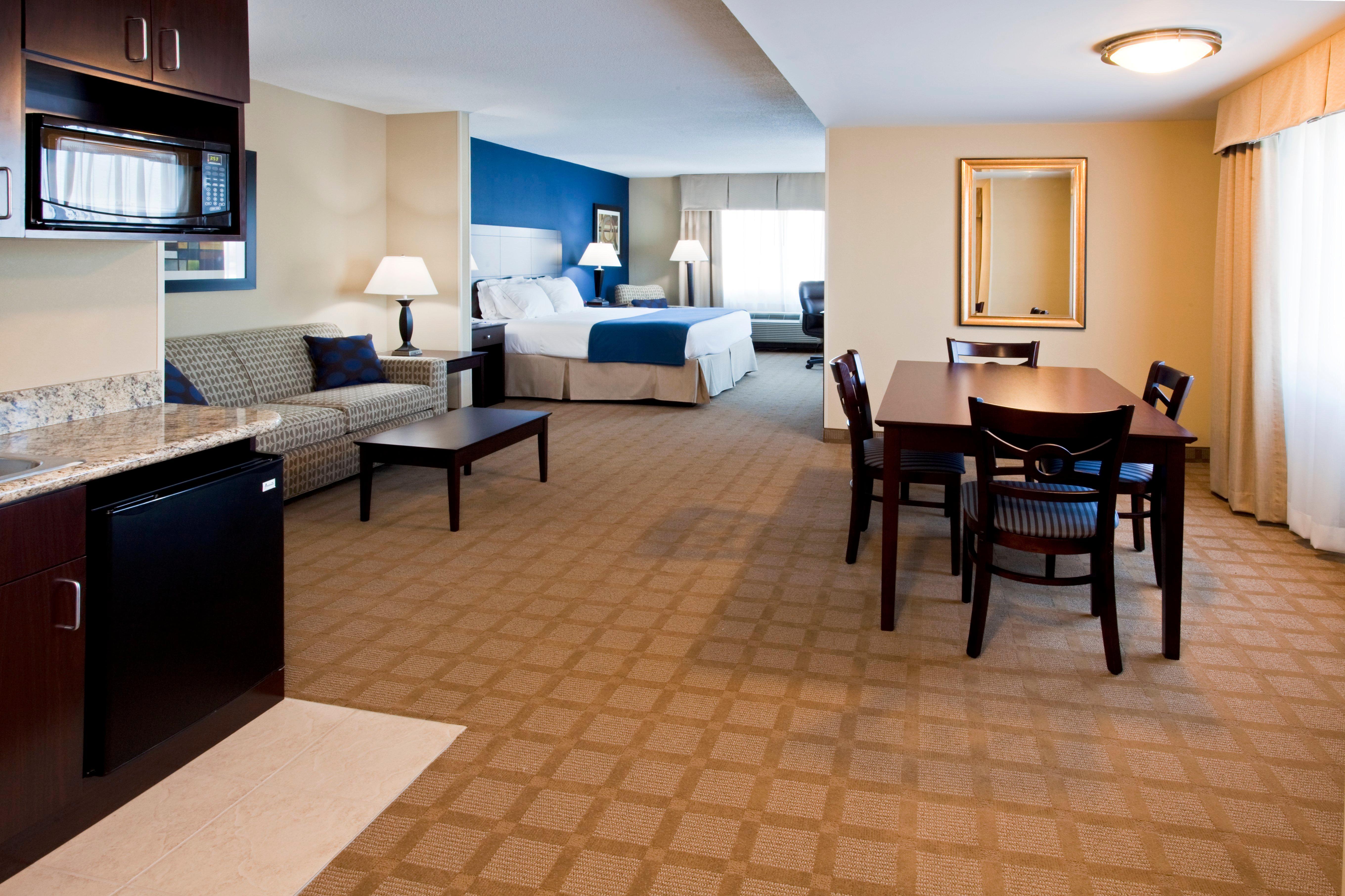 Holiday Inn Express Hotel & Suites Fort Pierce West By Ihg Esterno foto