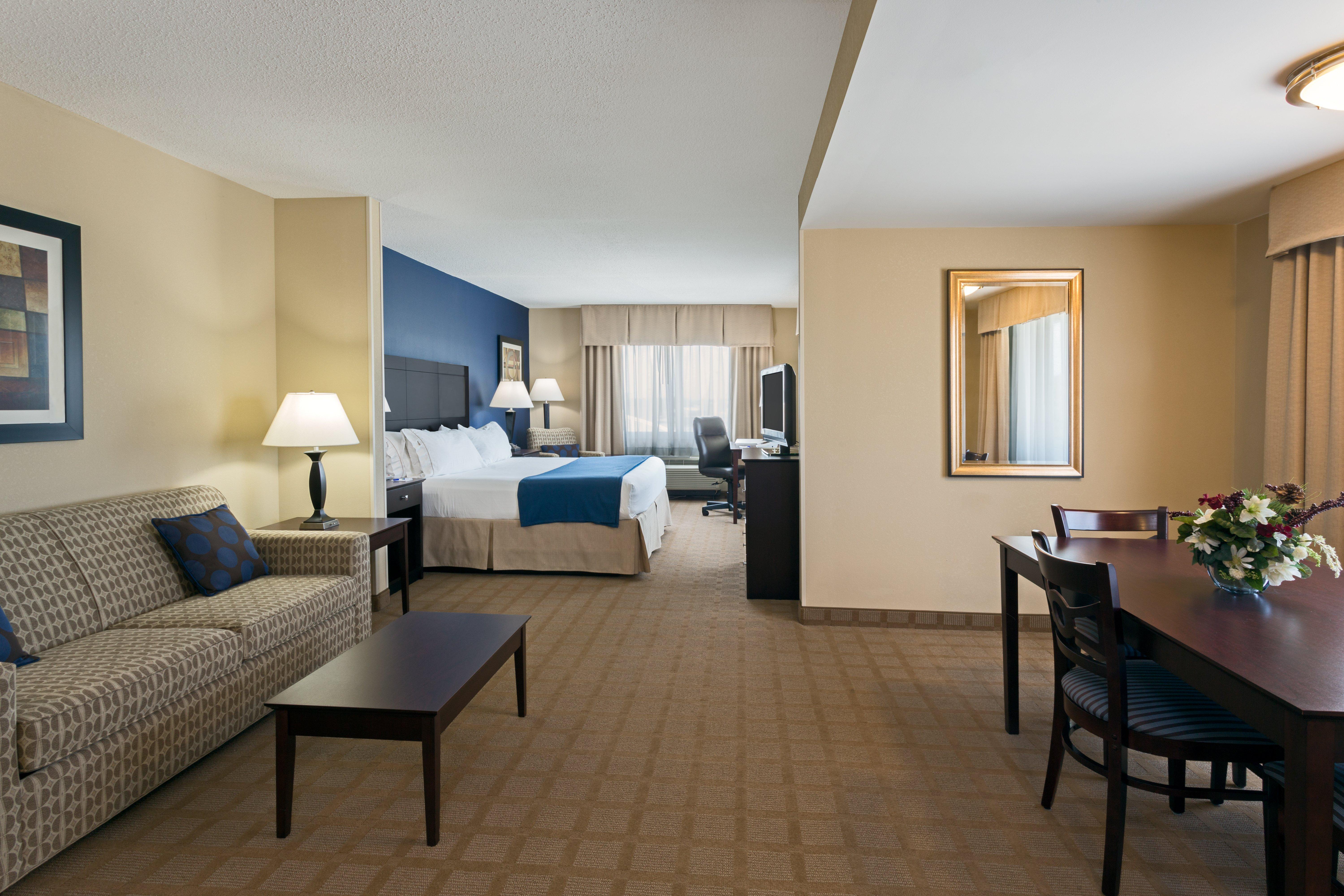Holiday Inn Express Hotel & Suites Fort Pierce West By Ihg Esterno foto