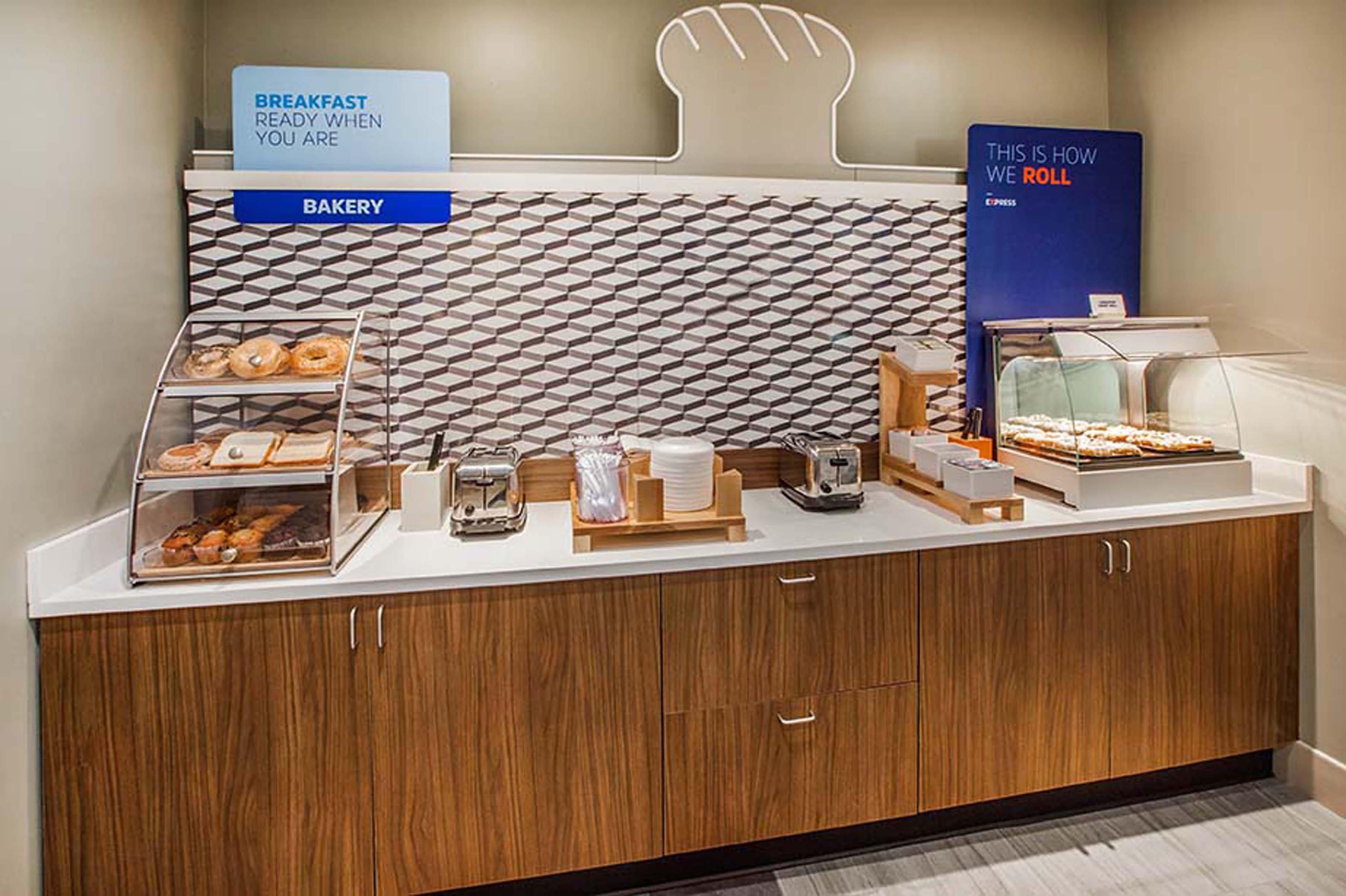 Holiday Inn Express Hotel & Suites Fort Pierce West By Ihg Esterno foto